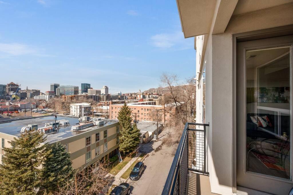 Downtown Walking Oasis With King Bd And City View Salt Lake City Exterior photo